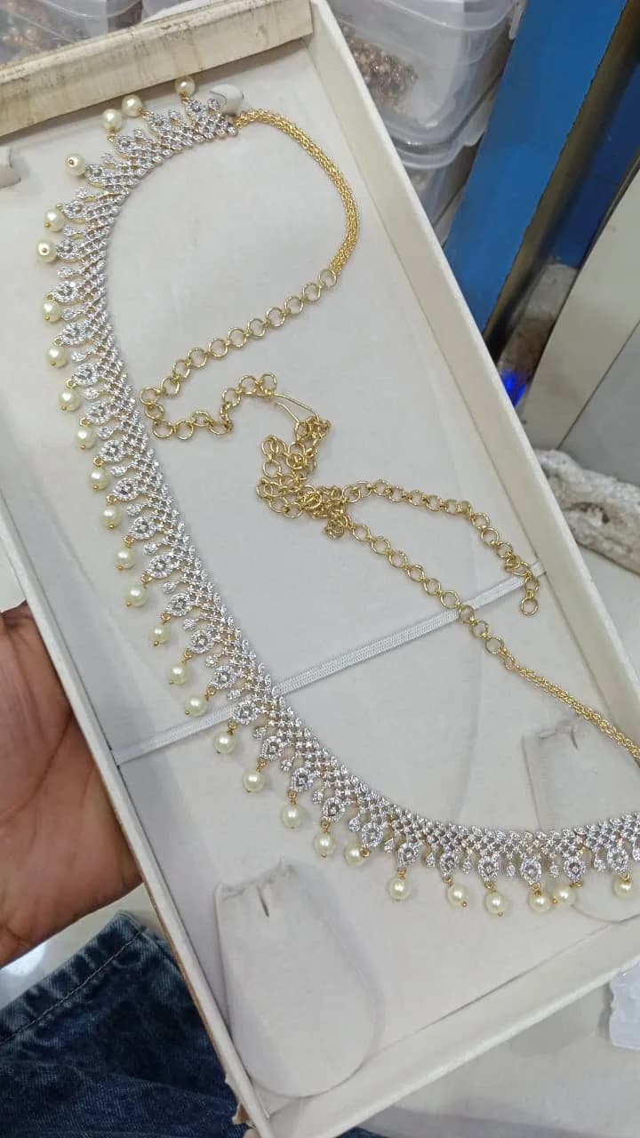 AD JEWELLERY CHAIN BELT